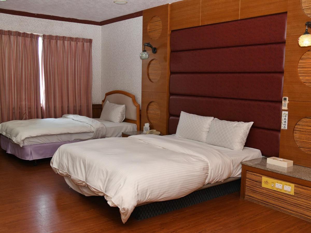 Love Boat Motel 潮州鎮 エクステリア 写真