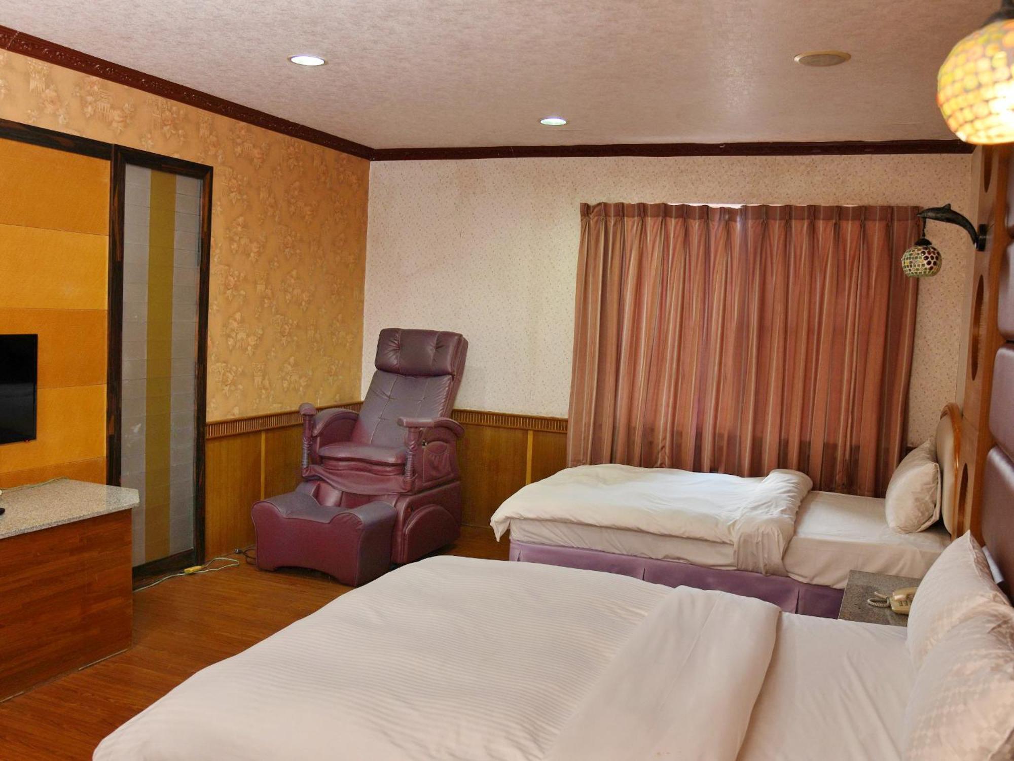 Love Boat Motel 潮州鎮 エクステリア 写真